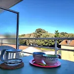 T2 Avec Balcon, A 100m De La Et Proche Des Commerces A - Fr-1-364-93 * Saint-Brevin-les-Pins