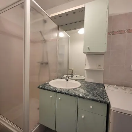 Apartamento T2 Avec Balcon, à 100m De La Et Proche Des Commerces à - Fr-1-364-93 Saint-Brevin-les-Pins