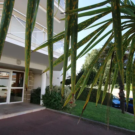 T2 Avec Balcon, A 100m De La Et Proche Des Commerces A - Fr-1-364-93 Saint-Brevin-les-Pins