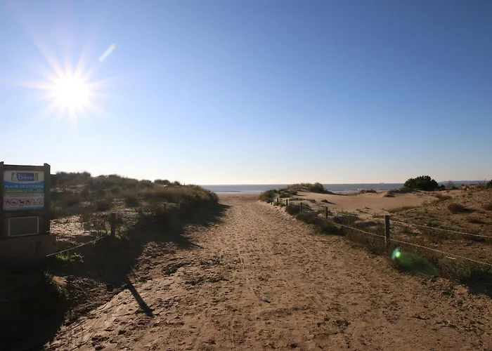 아파트 T2 Avec Balcon, A 100m De La Et Proche Des Commerces A - Fr-1-364-93