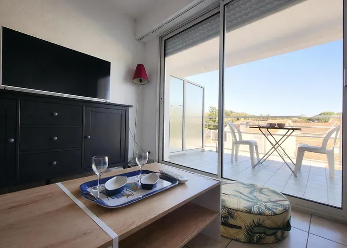 T2 Avec Balcon, A 100m De La Et Proche Des Commerces A - Fr-1-364-93 아파트 Saint-Brevin-les-Pins